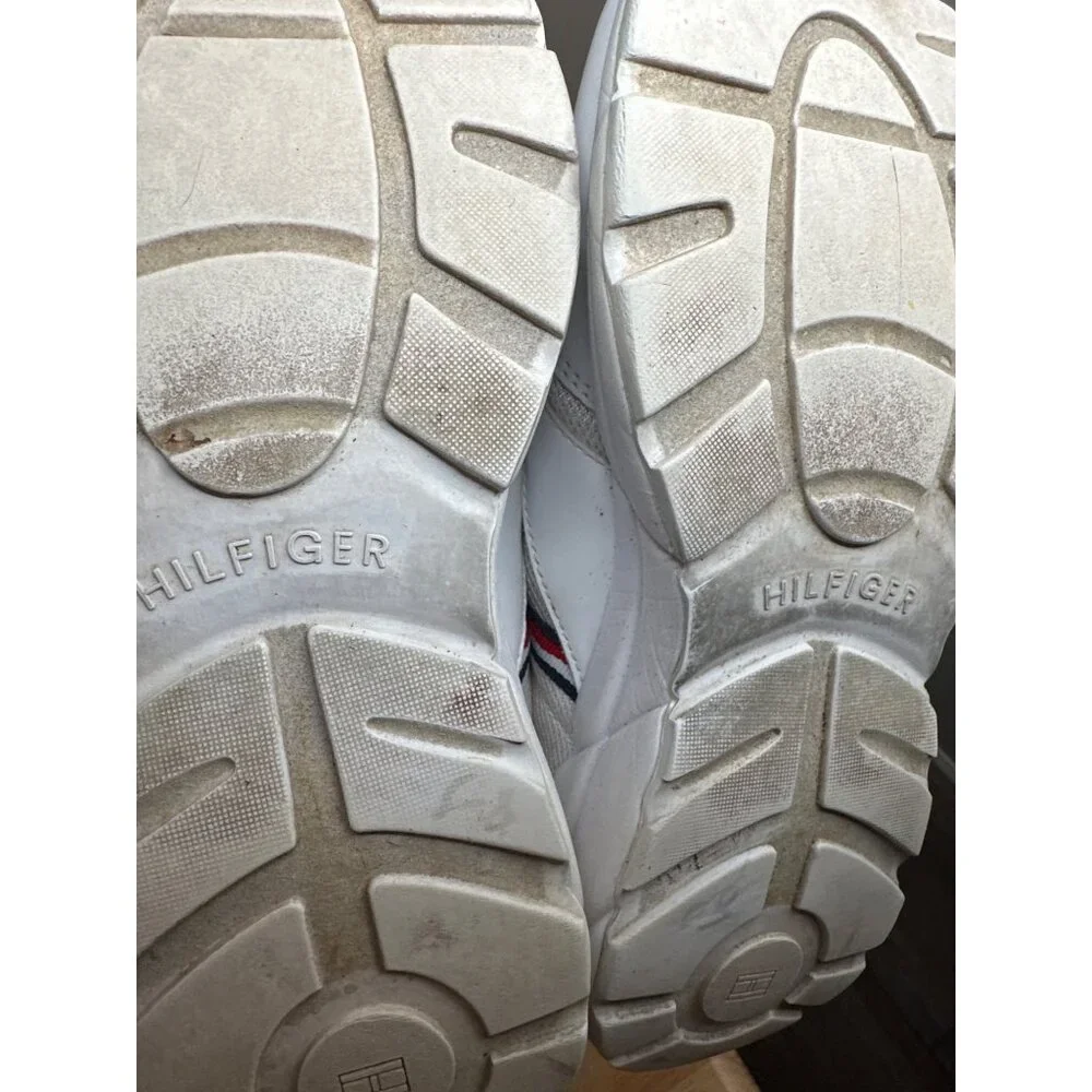 Tommy Hilfiger Sneakers Womens 8.5M WhiteLeather Sole Retro Classic 90s Y2K